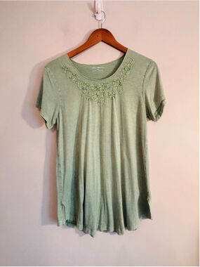 April Cornell Green Embroidered Short Sleeve Relaxed Tee XS Cottagecore Travel